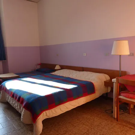 Al Deserto Hostel